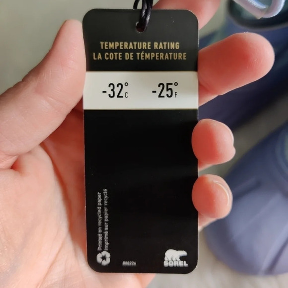 *NIB* Sorel Frozen 2 Flurry Snow Boot - Picture 6 of 10